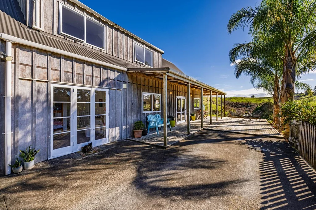 Kerikeri 2房  Your New Lifestyle with Swiss Chalet Vibes
