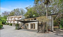 3/74 SIR FRED SCHONELL DRIVE, St Lucia