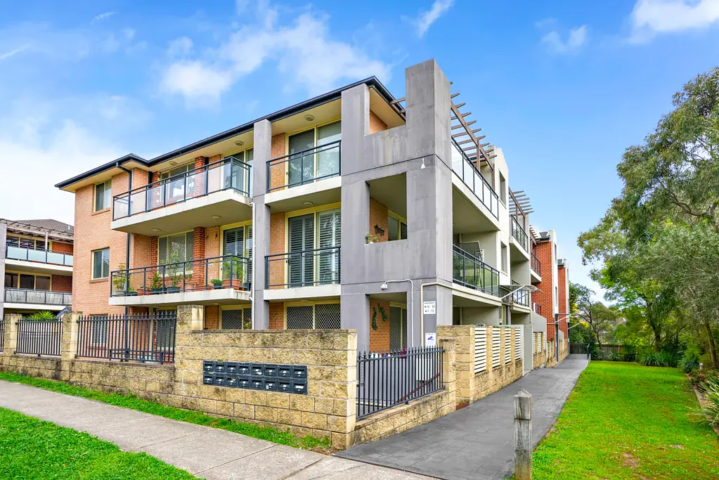 17/39-45 Lydbrook Street, Westmead, NSW 2145