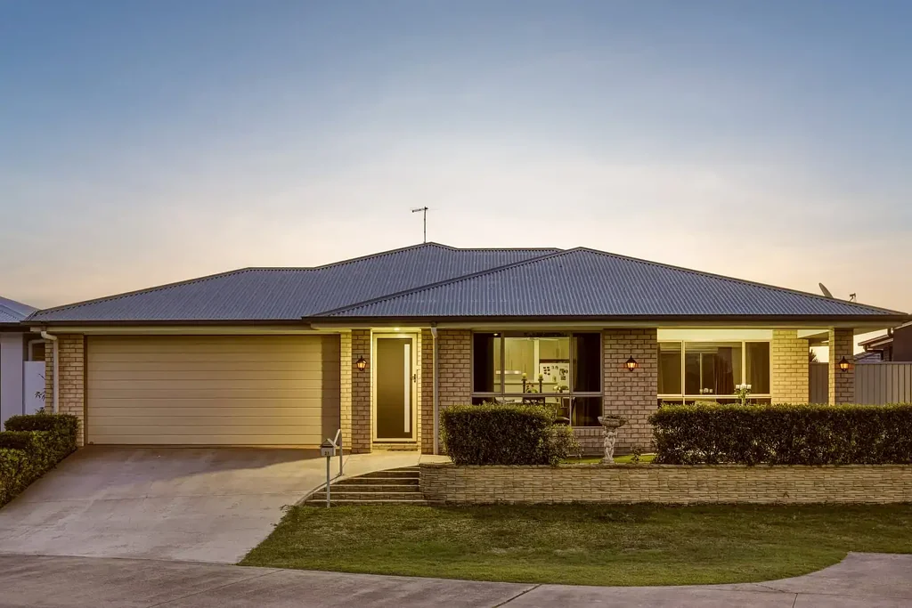 Bongaree 3房 Bongaree中心地带的低维护生活 Low Maintenance Living in the Heart of Bongaree