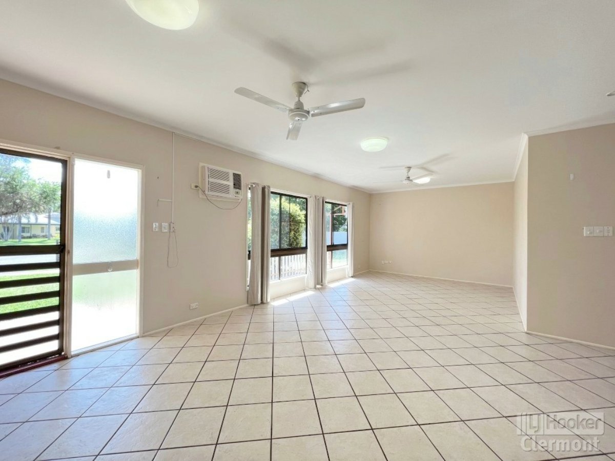 13 ATHOL CT, CLERMONT QLD 4721, 0 Kuwarto, 0 Banyo, House