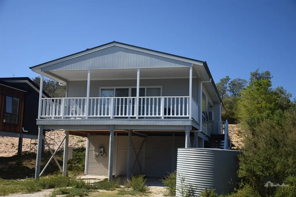 Golden Beach 4침실 New build, new vibes!
