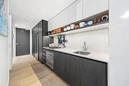 G11/828 Burke Road, Camberwell