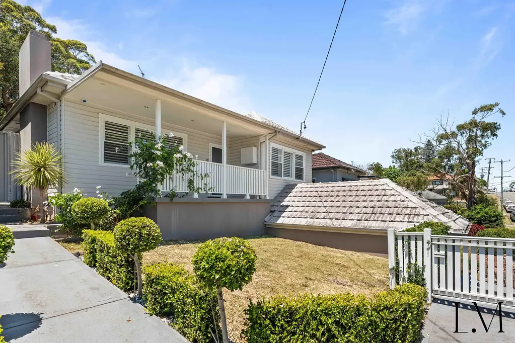 Beautiful Family Home with Studio