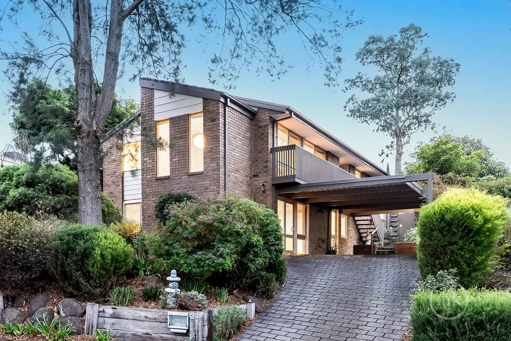 21 Macdhui Avenue, Eltham North, VIC 3095