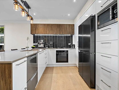 30 Barbarich Drive, Stonefields, Auckland City, 4房, 2浴, 独立屋