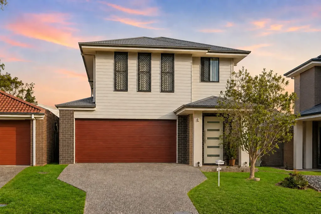 Richlands 4 Slaapkamer Double-Storey Living with Room for Everyone in Prime Richlands Location