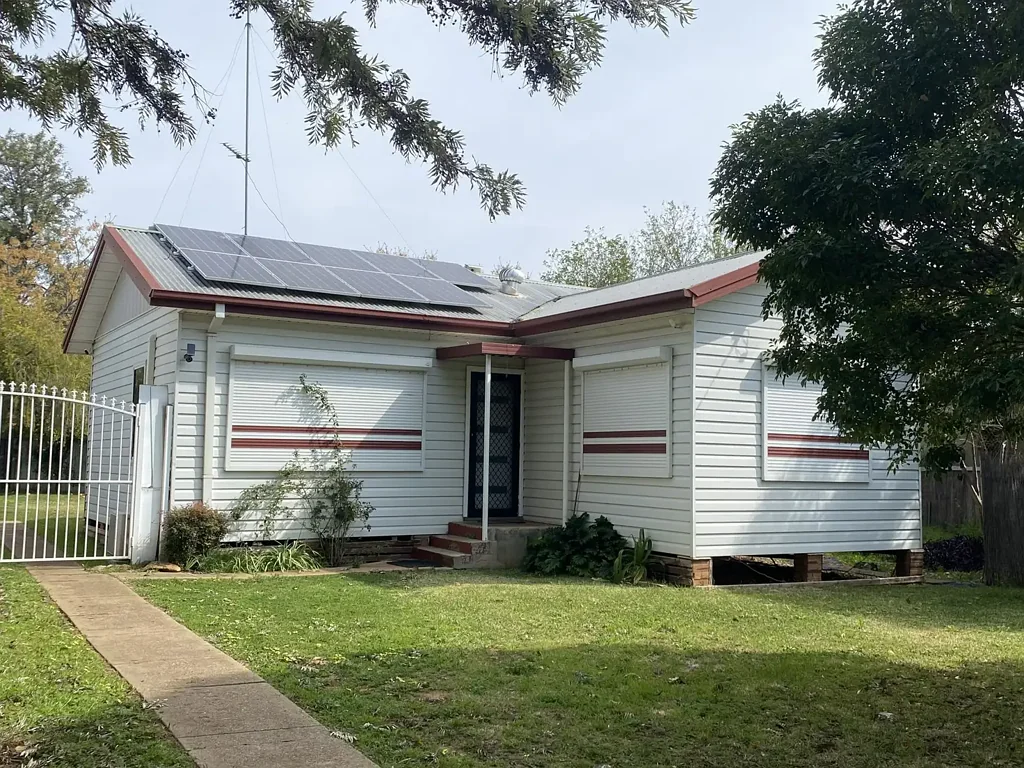 Charming 3-Bedroom Home in Dubbo