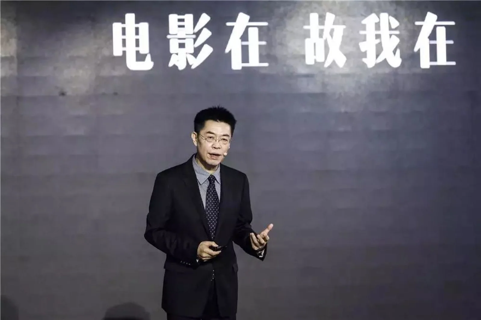 “救世主”张昭离场