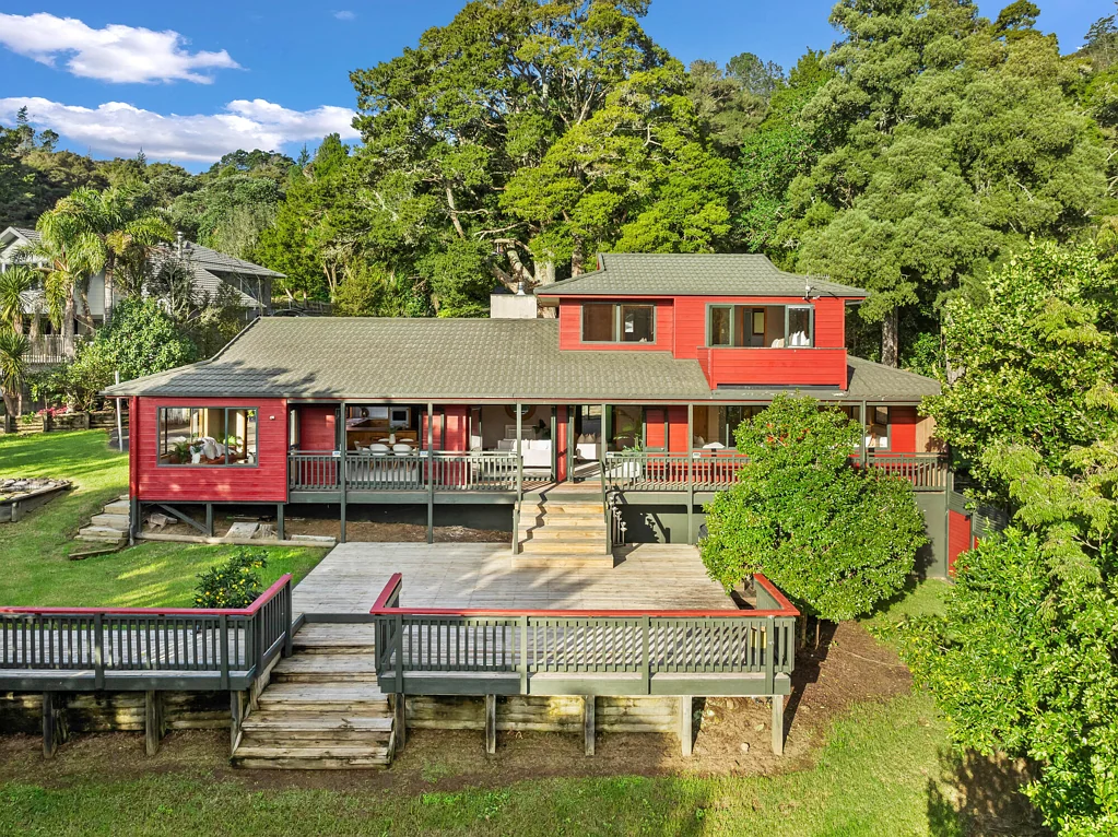 Whareora 4房  Private Whareora Retreat - Owners Have Moved
