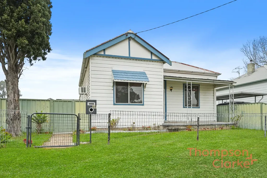Charming 3-Bedroom Home in Aberdare