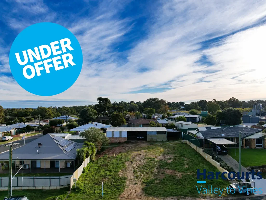Gingin UNDER OFFER, UNDER OFFER, UNDER OFFER!
