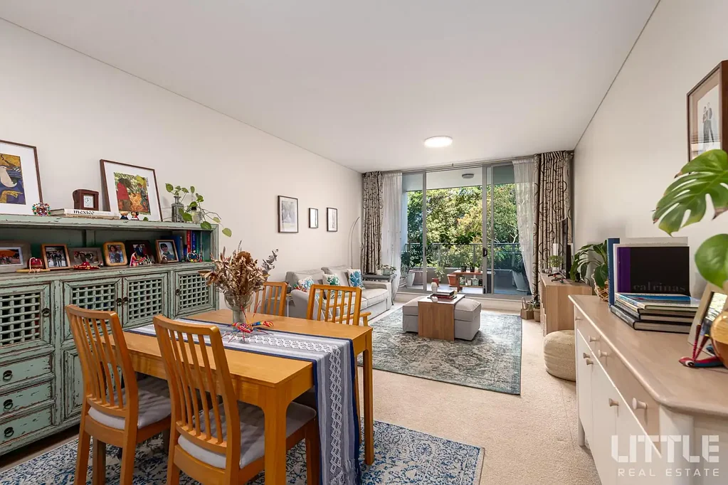St Leonards 2 Bedroom Tranquil park views blended with seamlessly unmatched accessibilty
