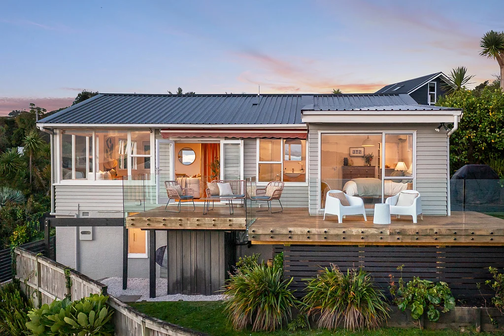 Beach Haven 4 Slaapkamer Coastal Beach Haven's Best Kept Secret!