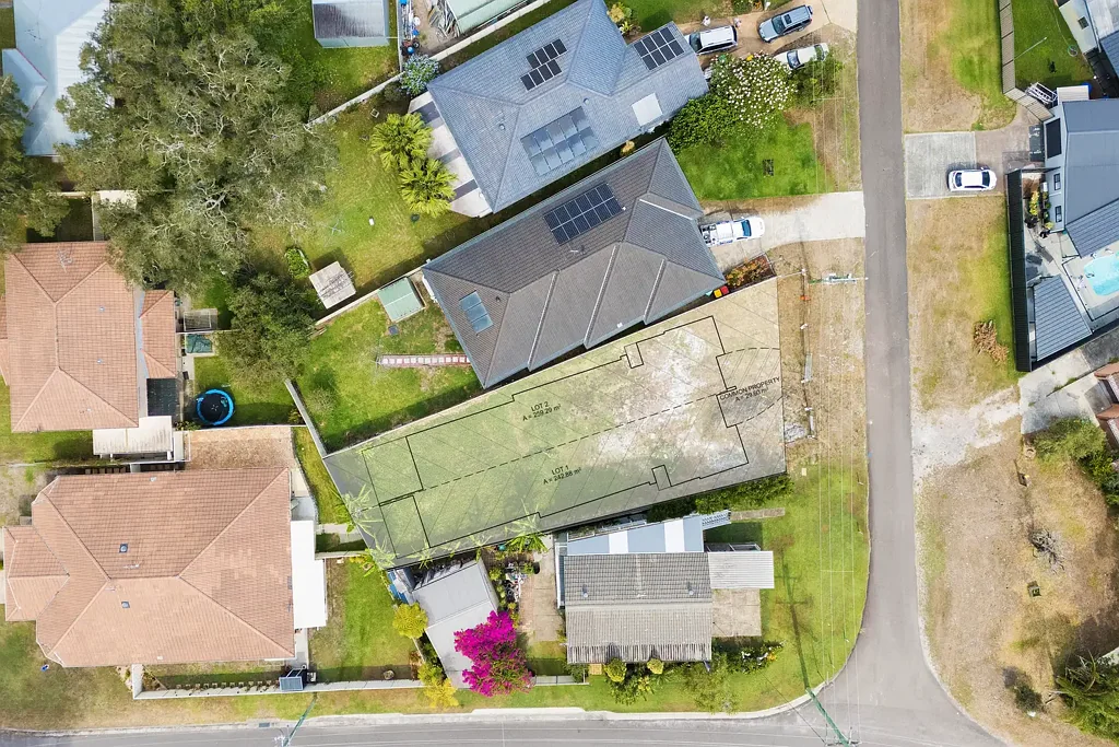 Lemon Tree Passage Flat DA Approved Duplex Land