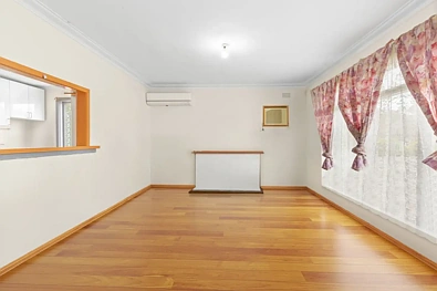 13 Peter Street, Springvale, VIC 3171, 3房, 1浴, House