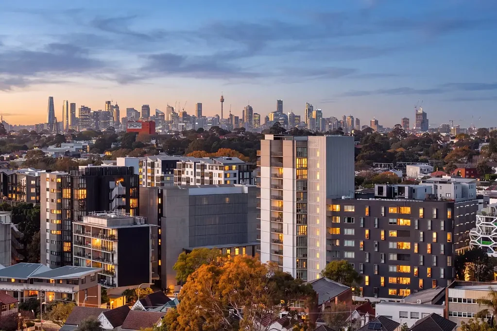 Summer Hill 3房 Summer Hill 的 Flour Mill 中心地带的雅致生活 Sophisticated Living in the Heart of Summer Hill's Flour Mill