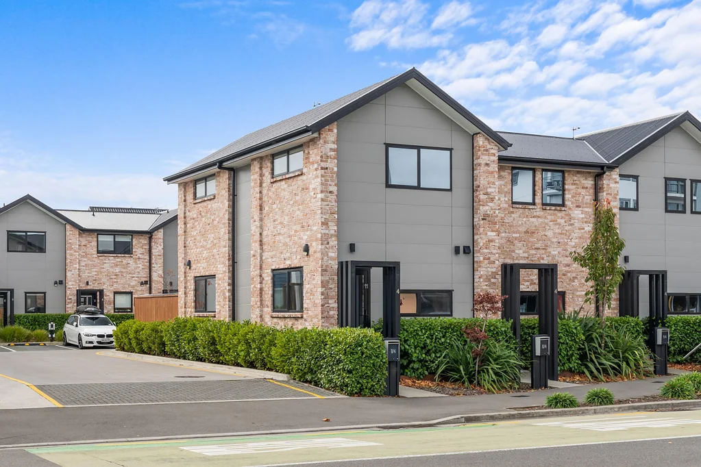 11/4 Riccarton Road, Riccarton, Christchurch, Canterbury