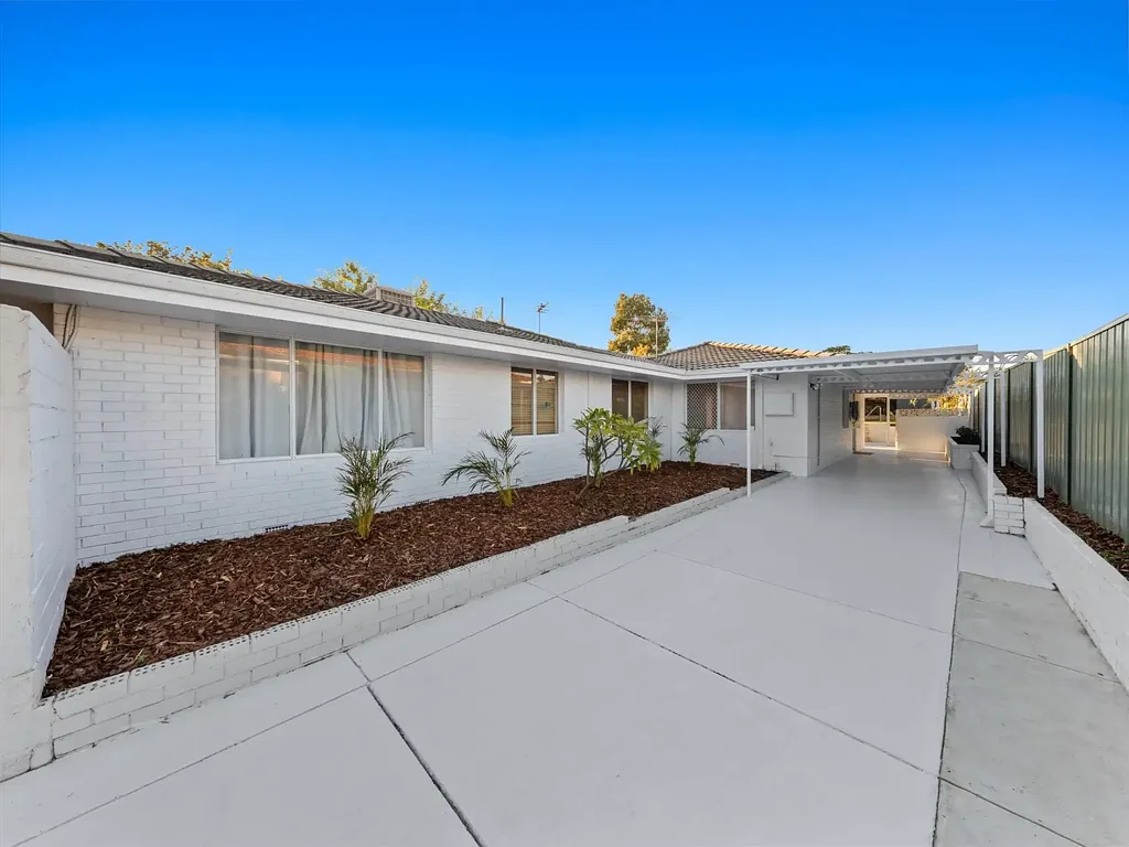Embleton 3બેડરૂમ Renovated Home With An Impressive Entertainer's Backyard