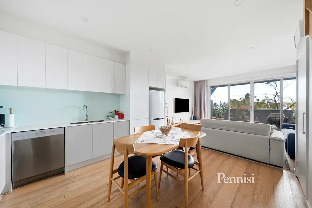 Essendon North 2Habitaciones Private Sale – Proudly Offered by Pennisi
