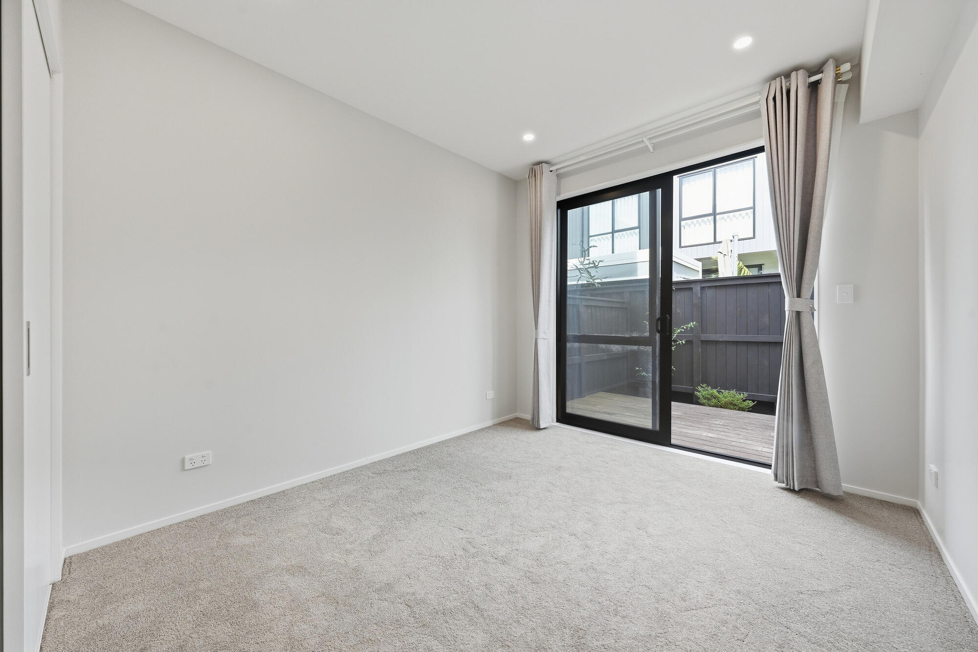 4 Mihi Lane, Hobsonville, photo 5