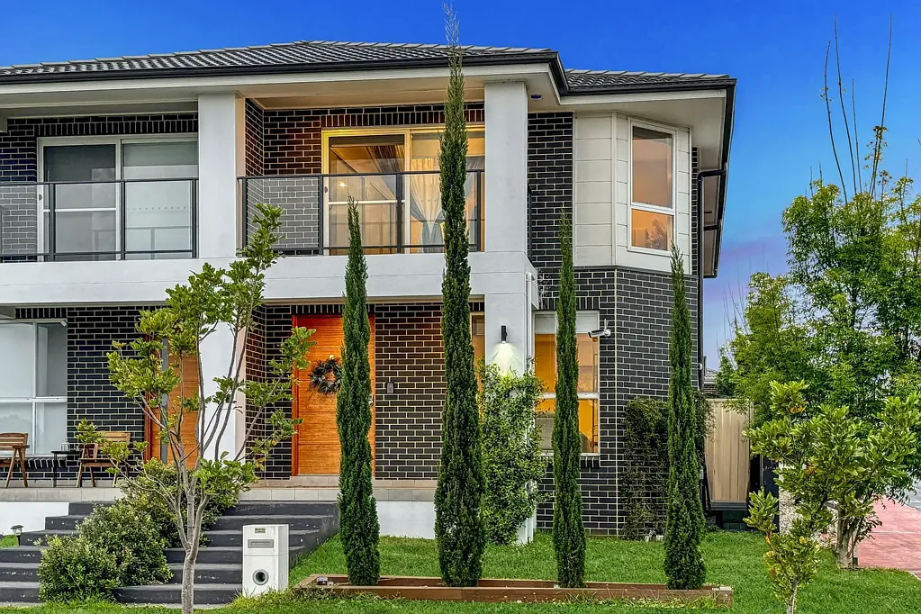 Ponds High School Catchment | Facing Park