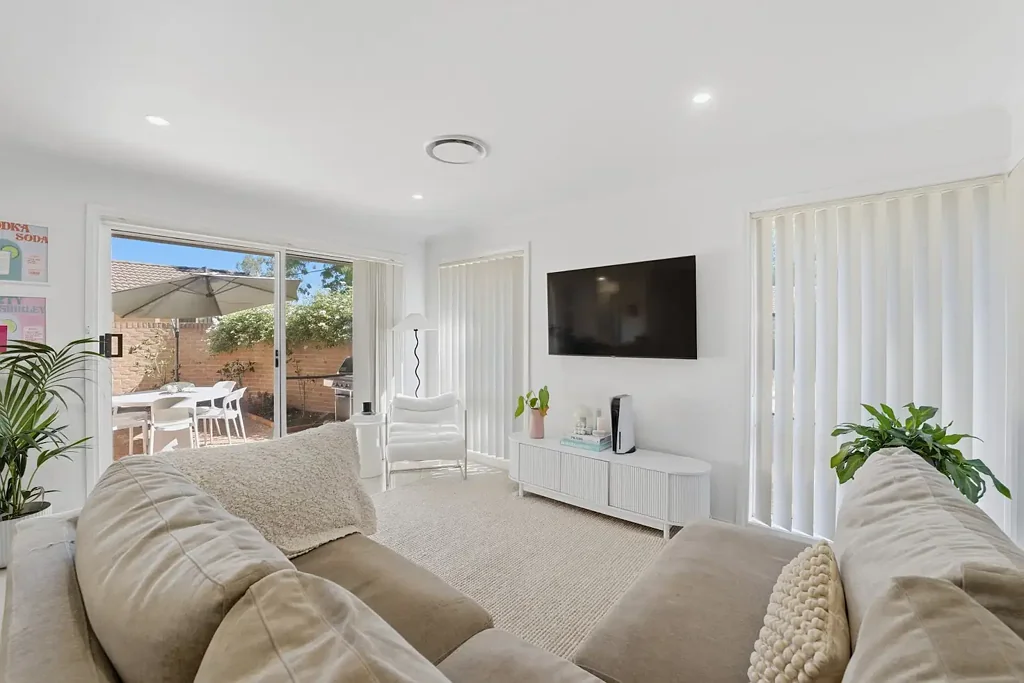 10b Kooringal Avenue, Griffith, NSW 2680