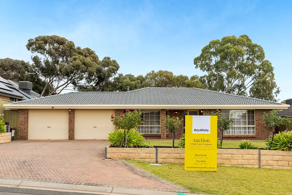 5 Holly Court, Craigmore, SA 5114