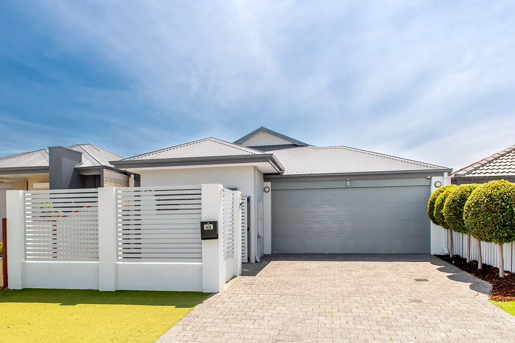 140b Centre Street, Queens Park, WA 6107