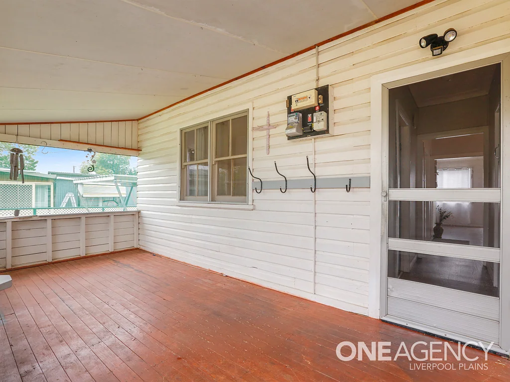 32 Pryor Street, Quirindi, NSW 2343