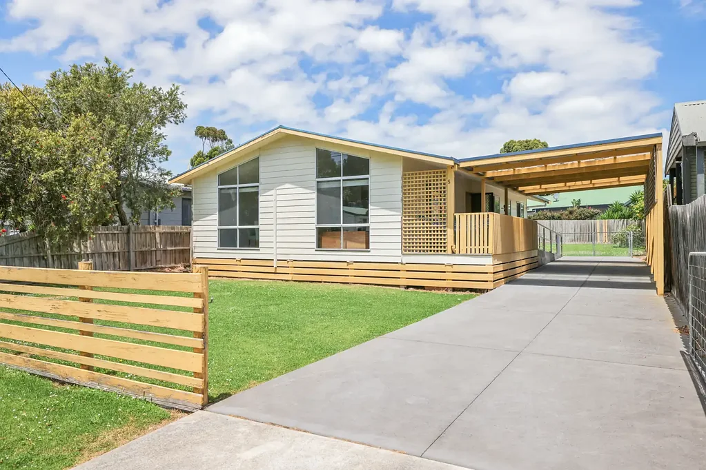 5 Terry Crescent, Wimbledon Heights, VIC 3922