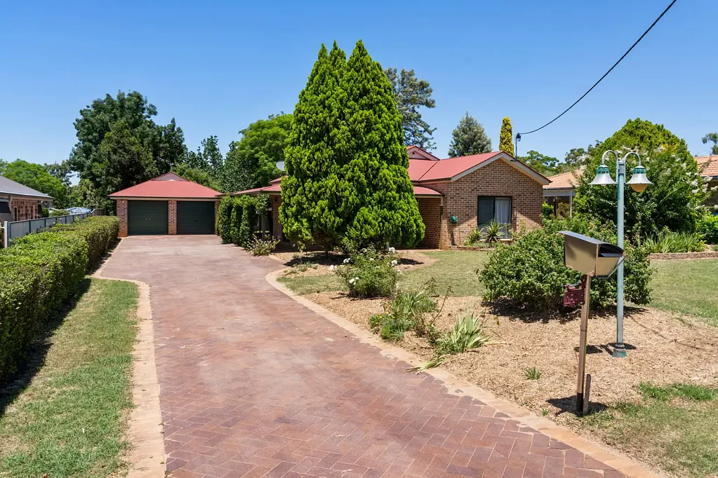 Pittsworth 4Zimmer Tranquil Family Living in a Prime Pittsworth Location