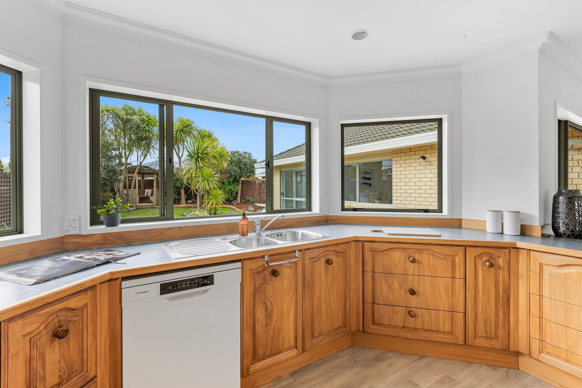 179 Lakeside Drive, Orewa, photo 4