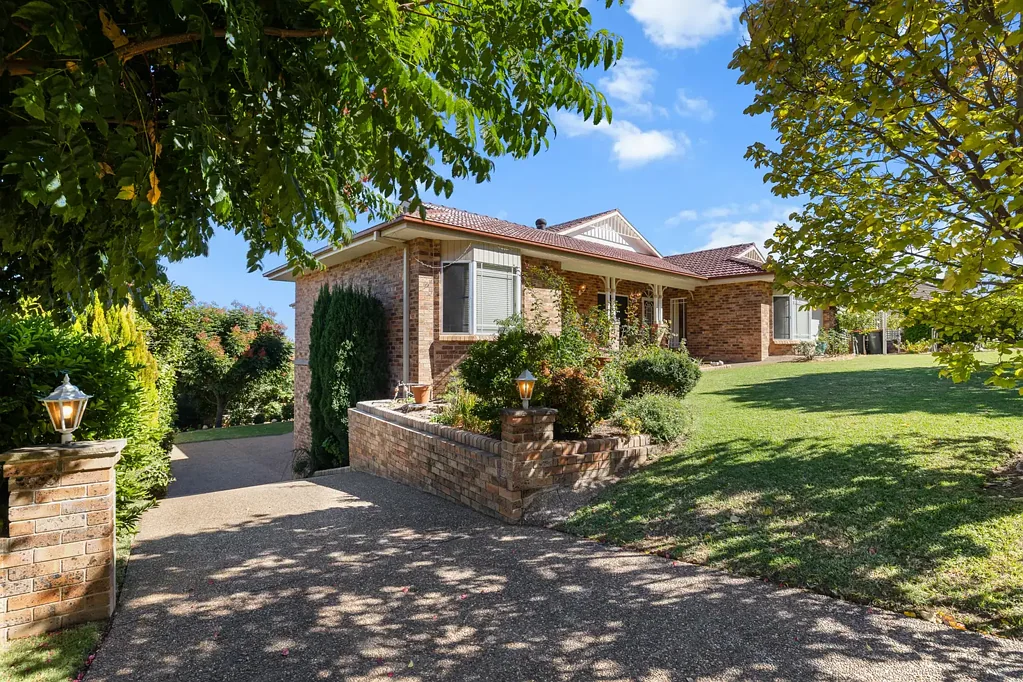 Tamworth 5Habitaciones GENEROUS EAST TAMWORTH LIVING WITH THE ULTIMATE WORKSHOP