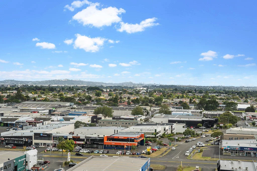 Manukau 1房  Spacious Corner Apartment + Secure Parking