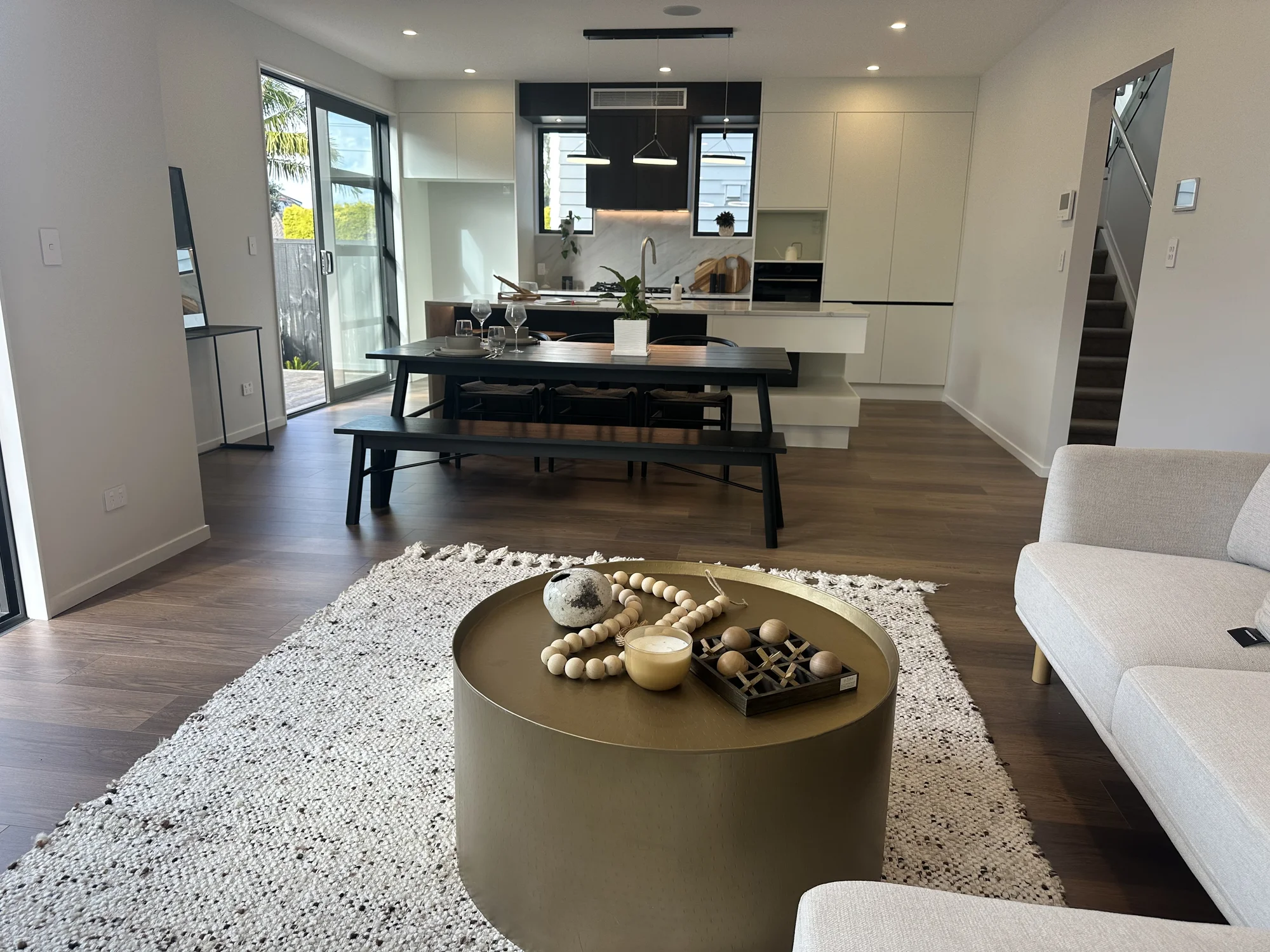 Bayswater 4chambre Brand New Freehold, 10 Year Master Build Guarantee