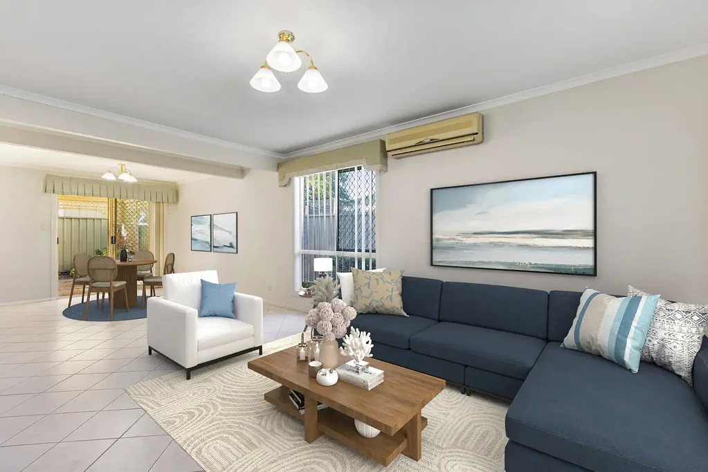 Woody Point 3Zimmer Charming Bayside Townhouse in Prime Locale in Boutique Complex!