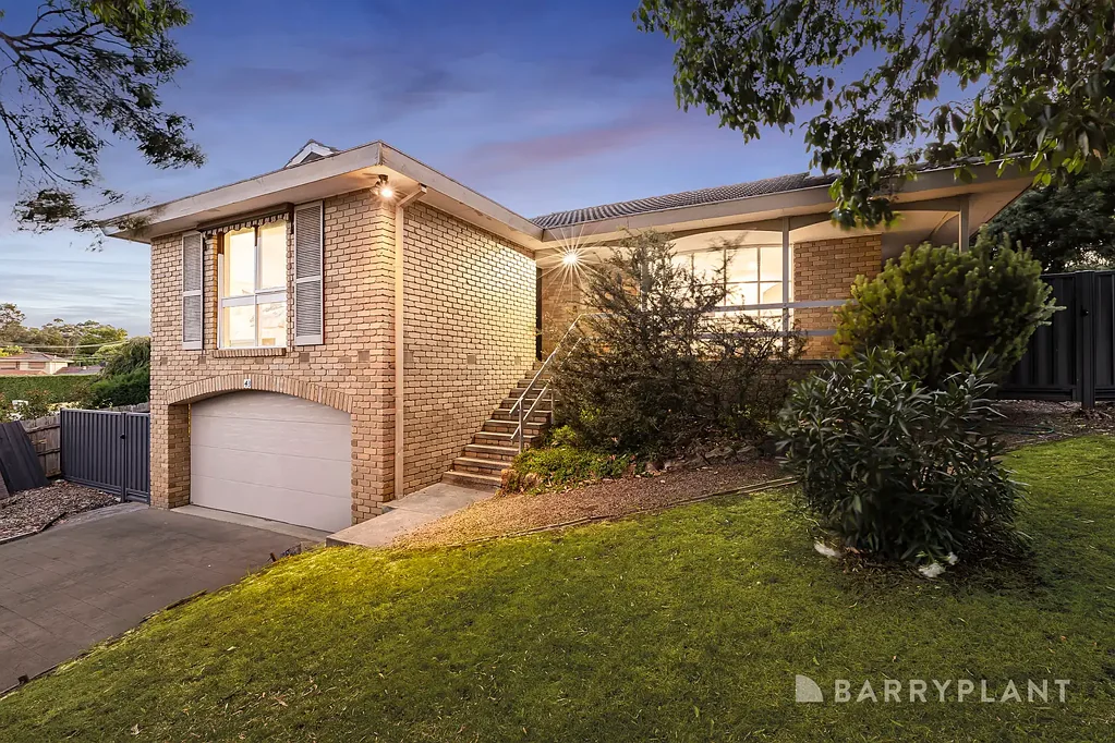 43 Clubpoint Drive, Chirnside Park, VIC 3116