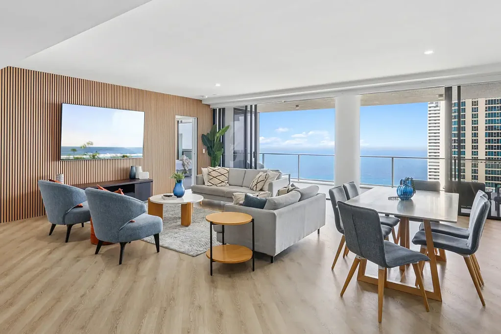 Surfers Paradise 4ਬੈੱਡਰੂਮ Luxury Redefined – Panoramic Perfection in Circle on Cavill