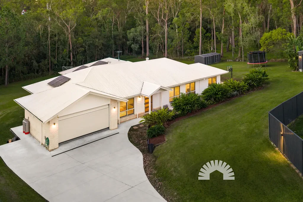 Morayfield 4Kwarto Peaceful Living Among Nature Just Minutes from Everyday Essentials
