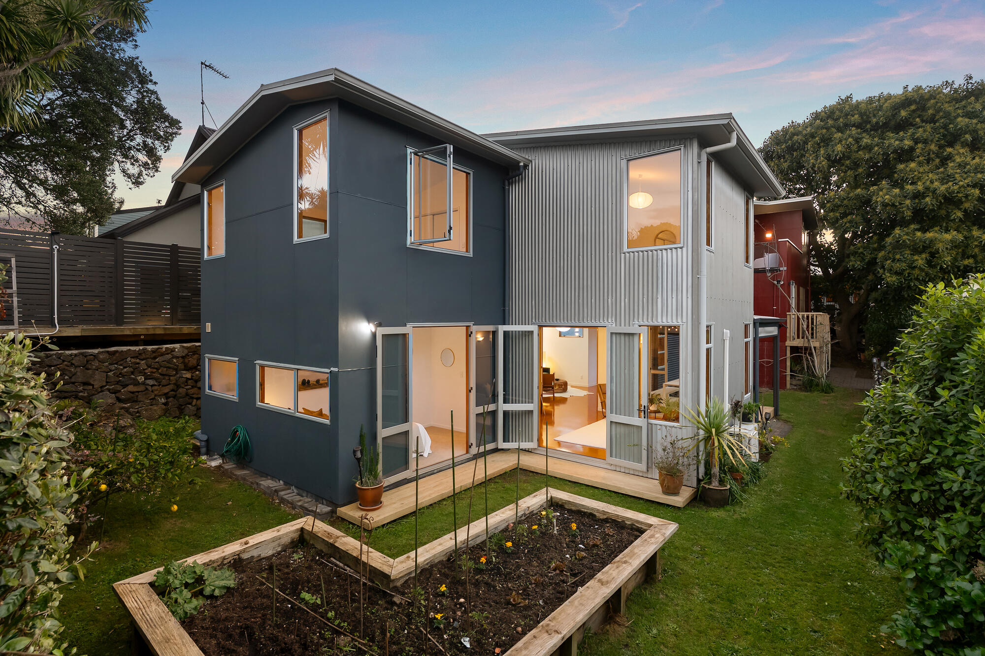 12 Waitomo Avenue, Mount Eden, photo 1