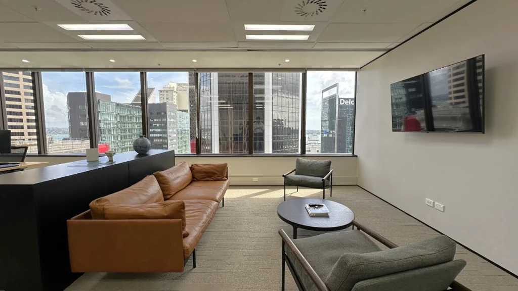 Auckland Central Quality Queen Street Suite