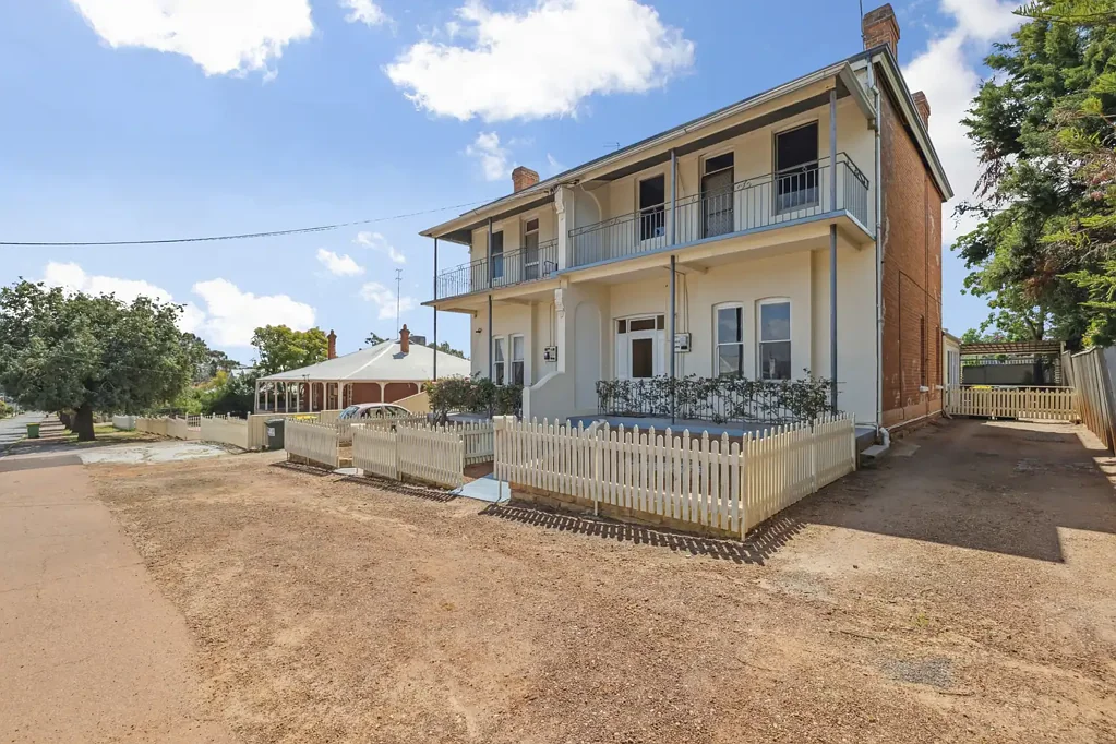 43 Gordon Street, Northam, WA 6401