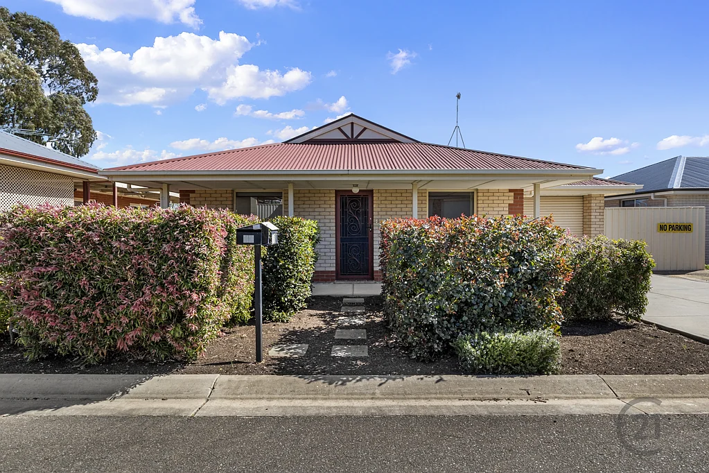 13 Mountain Ash Court, Hackham, SA 5163