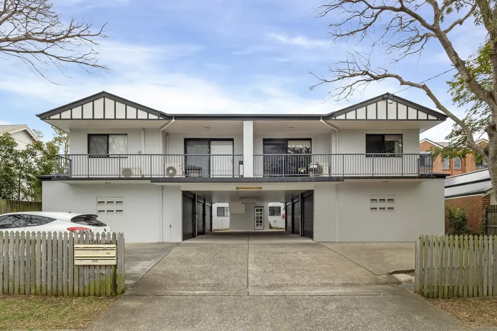 Clayfield 2 Bedroom Smart Buy in One of Brisbane’s Blue Chip Suburbs