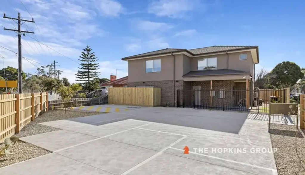 TOP NOTCH FULLY FURNISHED SHARED LIVING