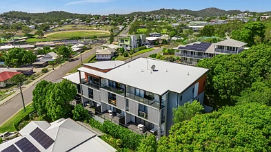 West Gladstone 2 Slaapkamer THE CHEAPEST IN THE COMPLEX… MODERN TWO BEDROOM UNIT
