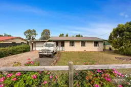 15 Creek Street, Cambooya