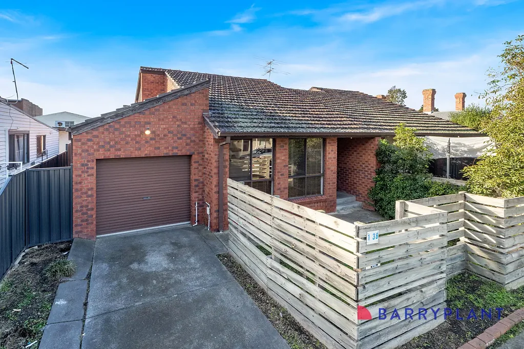 Updated Private Front Unit - Top Location!