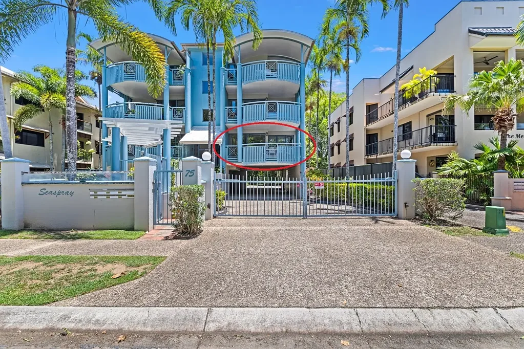 2/75 Sims Esplanade, Yorkeys Knob, QLD 4878